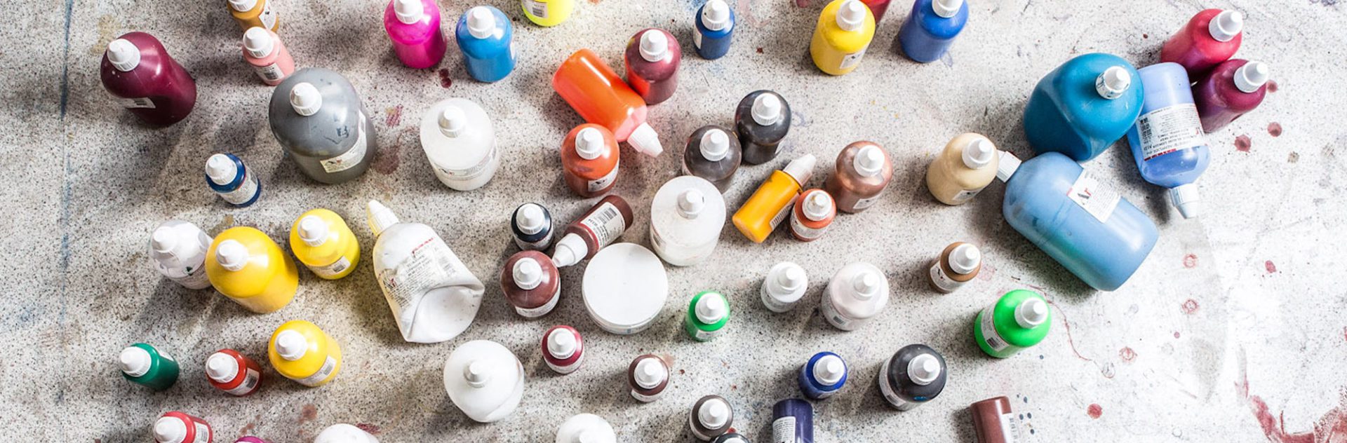 forråde klassisk Aske Hva er egentlig akrylmaling? | Pigmenter & bindemiddel | KEM